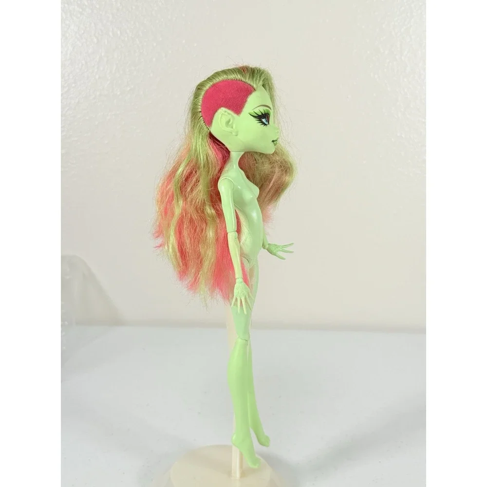 monster high please see